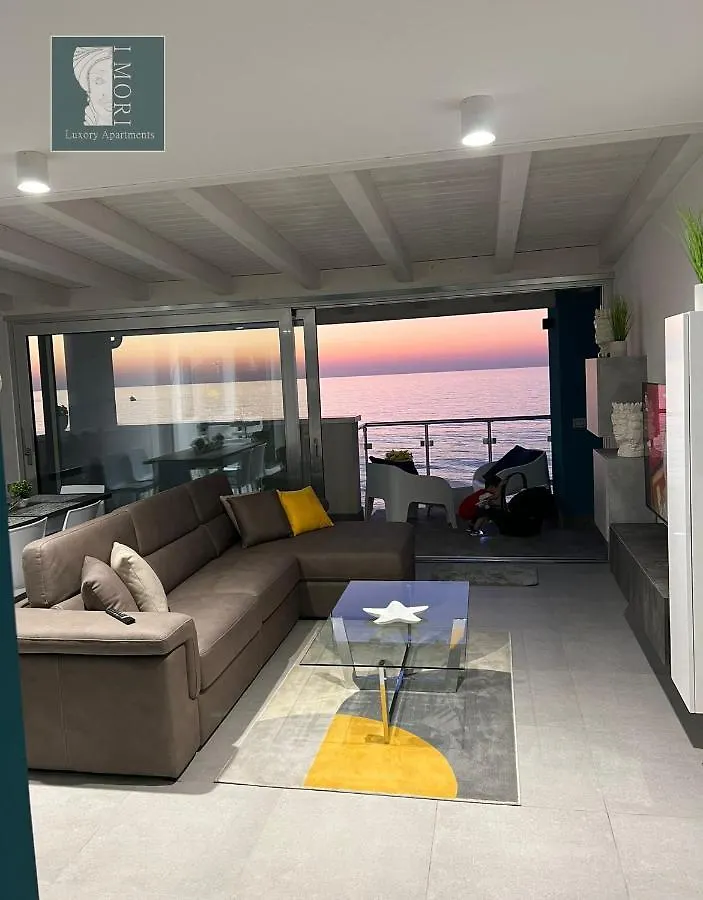 I MORI LUXORY APARTMENTS - Attico mansardato con incantevole vista mare SantʼAgata di Militello