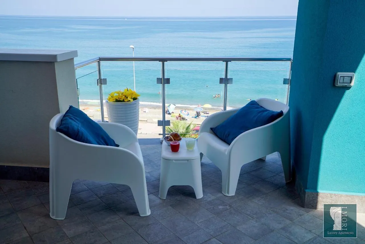I MORI LUXORY APARTMENTS - Attico mansardato con incantevole vista mare SantʼAgata di Militello 0*,